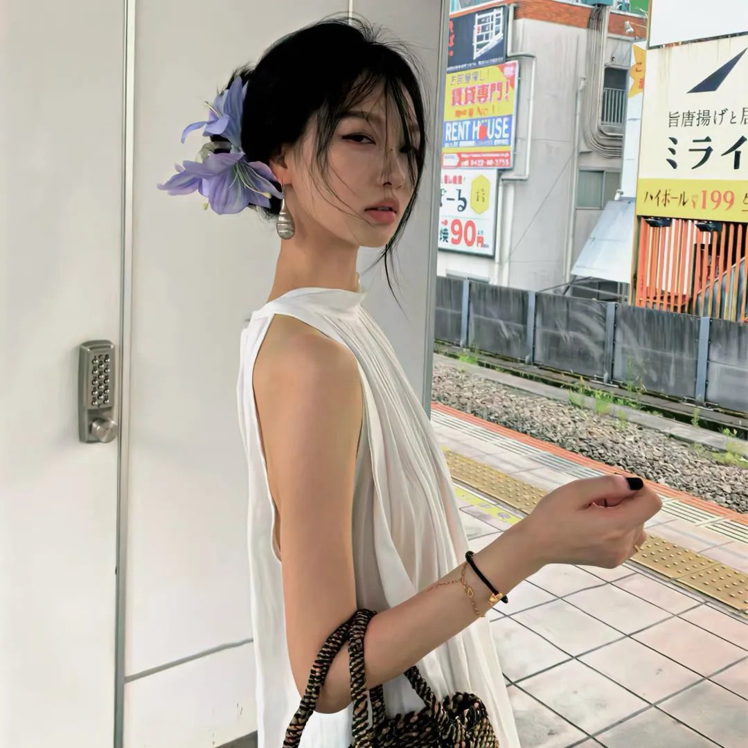 明天、我会成为谁的女友